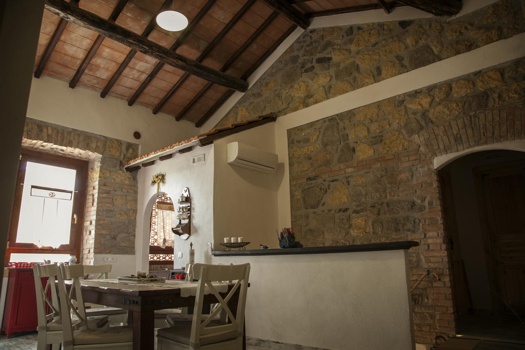 Locanda Villa Naumanni Tarquinia Buitenkant foto