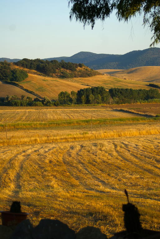Locanda Villa Naumanni Tarquinia Buitenkant foto